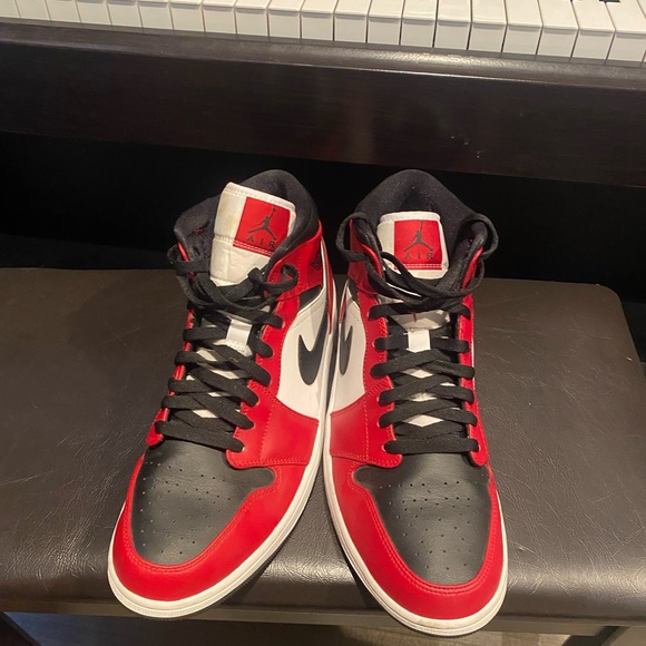 Jordan 1 chicago new worn 1 or twice - Picture 5 of 5